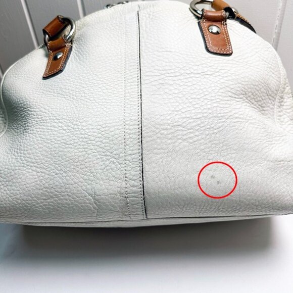 Coach Soho Buckle Dome Bag White Tan Pebbled Leather VGUC with Coach Hang Tag - Picture 8 of 12